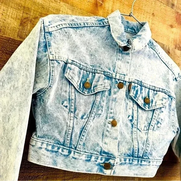 Vintage Levi’s Acid Wash Cropped Denim Jacket